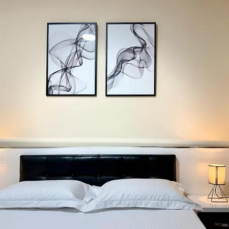 Apartamento Seaside Serenity Apartment! Free Parking