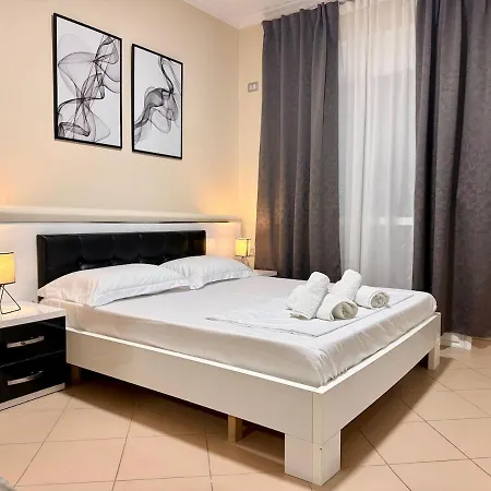 Seaside Serenity Apartment! Free Parking
