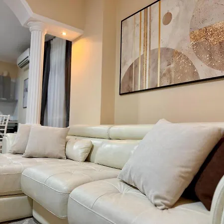 Apartamento Seaside Serenity Apartment! Free Parking